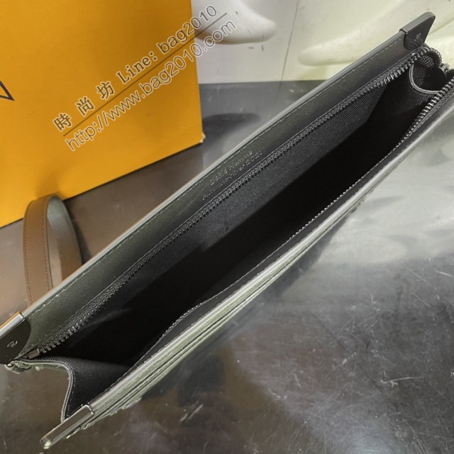 路易威登2022新款男士手包 M45937 路易威登Trunk Pouch手拿包 LV黑花大号手拿包  ydh4582